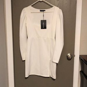 White bodycon dress